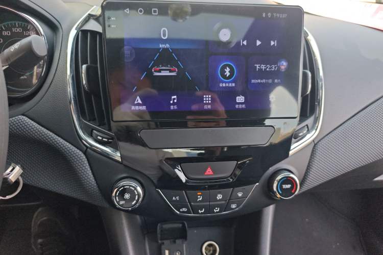 Used Chevrolet Cruze 2017 1.5L Automatic Pioneer Sunroof Edition Audio And AC Panel