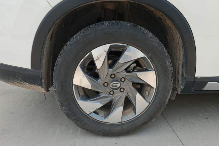 Used GAC Trumpchi GS4 2022 270T Automatic Smart Drive Navigation Edition Right Rear Wheel Hub