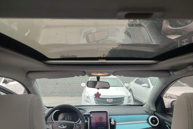 Used Chery New Energy Little Ant 2021 200 000 Yuan "Ant Fan" Edition Energized Version NMC Lithium Battery 301 km Headliner