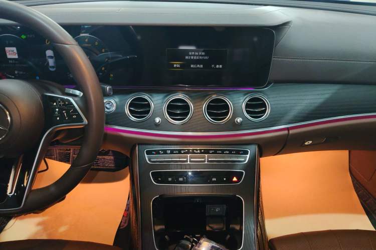 Used Mercedes-Benz E-Class 2022 Second Facelift E 300 L Fashion Edition