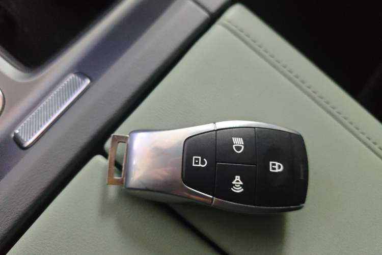 Used BAIC Off-Road BJ40 2024 2.0T All-New Blade Hero Edition Climber