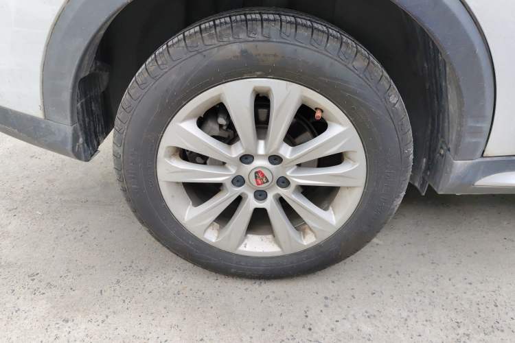 Used Roewe RX5 2018 20T Two-Wheel Drive Automatic Flagship Edition Right Rear Wheel Hub