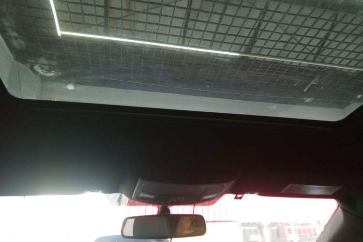 Used Lincoln MKC 2017 2.0T Two-Wheel Drive Deluxe Edition