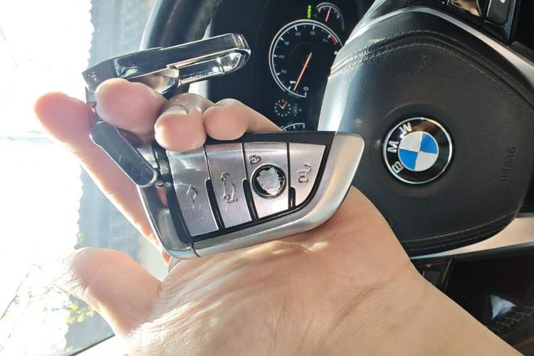 Used BMW 5 Series 2018 530Li Leading Edition Luxury Package
