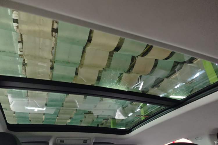 Used Volkswagen Tacqua 2021 200TSI DSG JoyConnect Edition