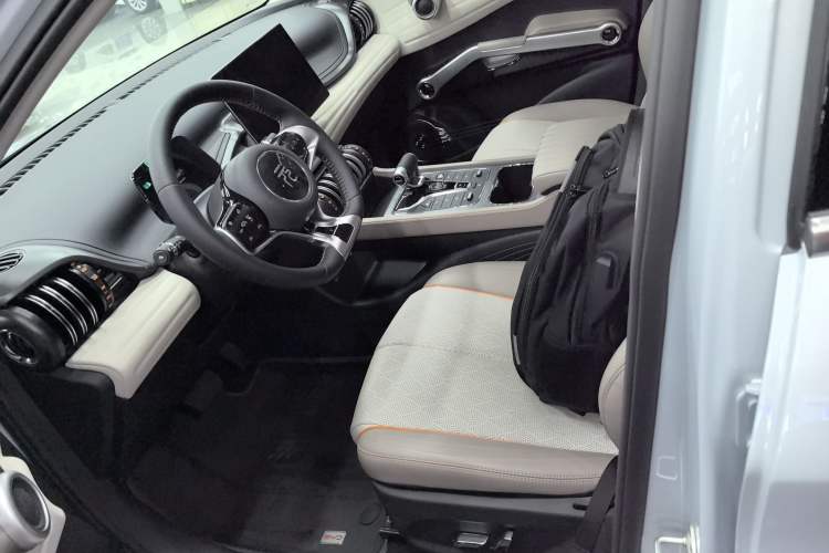 Used BYD Yuan PLUS 2024 Honor Edition 430KM Beyond Model Left Front Seat