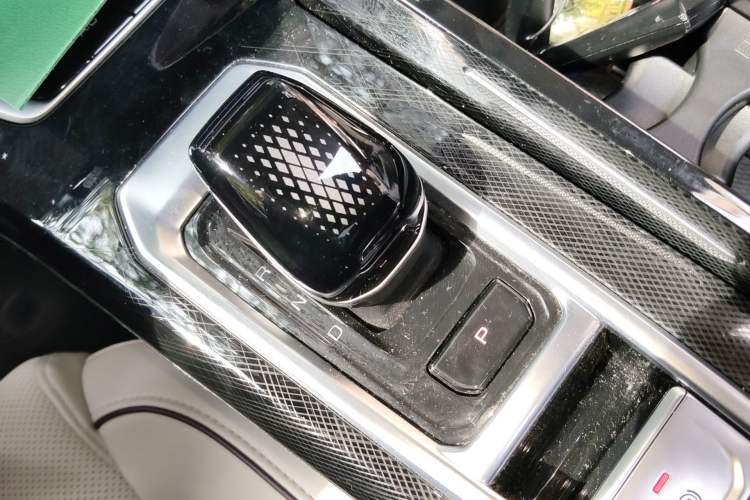 Used Wey Latte DHT-PHEV 2022 1.5T Two-Wheel Drive Big Cup
