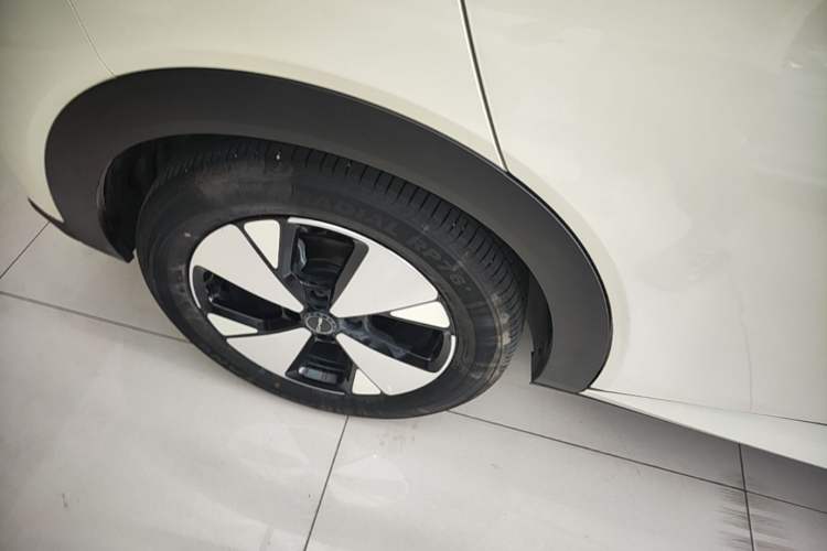 Used BYD Dolphin 2023 420 km Fashion Edition
