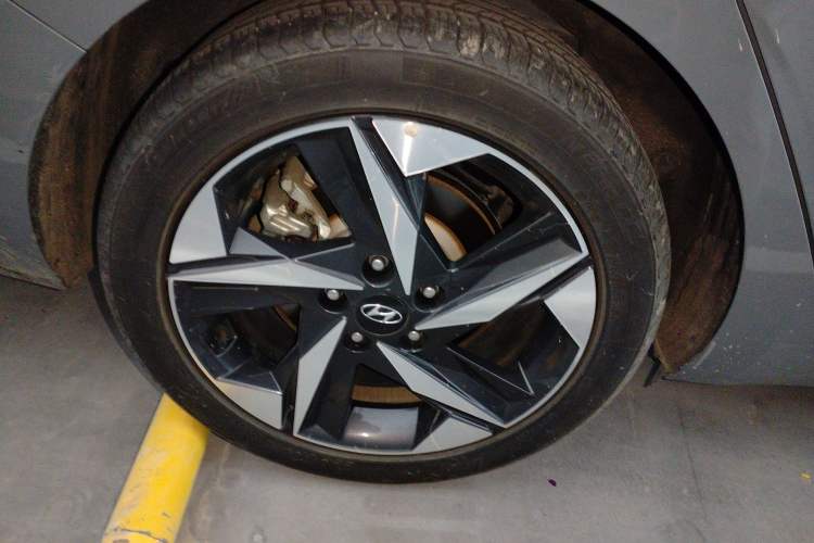 Used Hyundai Elantra 2022 1.5L CVT LUX Prestige Edition