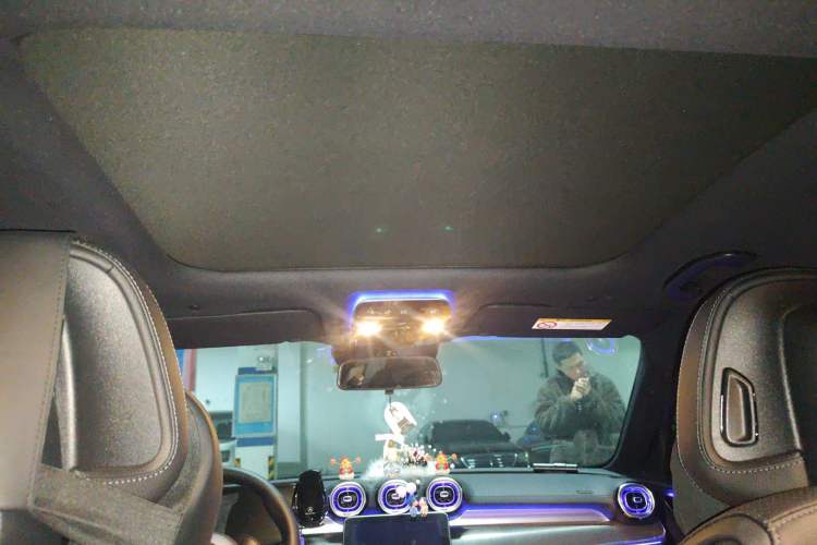 Used Mercedes-Benz C-Class 2024 C 260 L Sport Edition Headliner