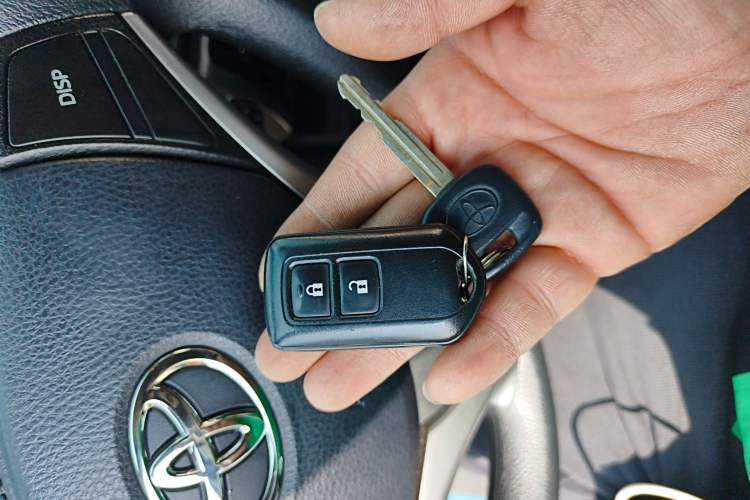 Used Toyota YARiS L Zhi Xuan 2022 X-Trail 1.5L CVT Leading PLUS Edition Interior 1