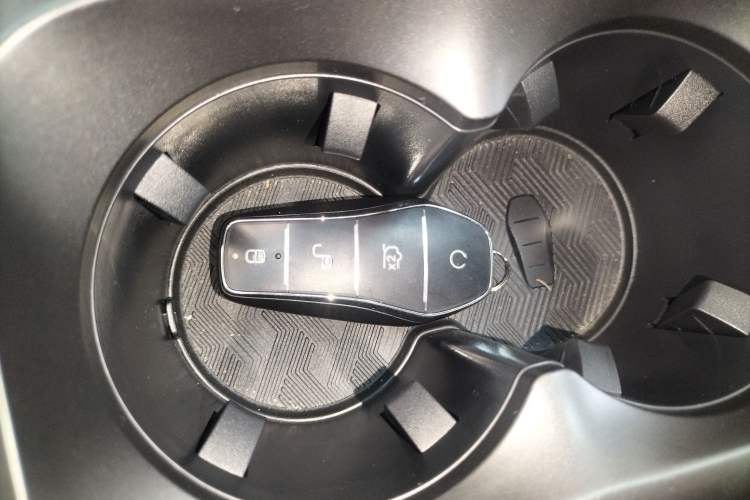 Used BYD Qin L 2025 DM-i Smart Drive 120KM Superior Model