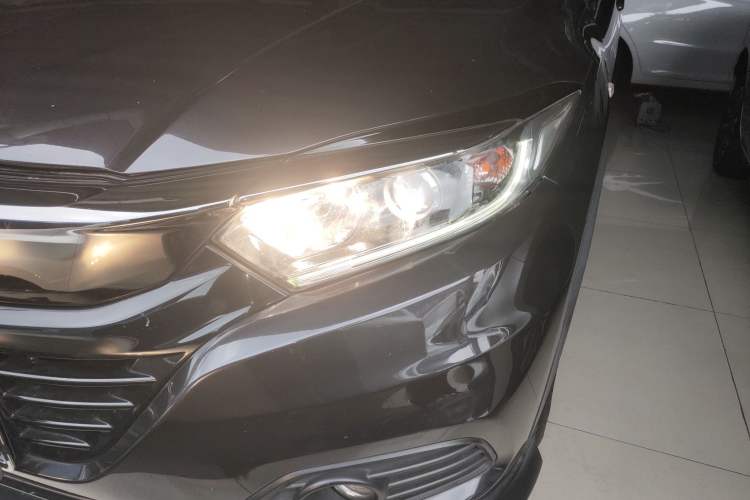 Used Honda Vezel 2019 1.5L CVT Pioneer Edition China VI