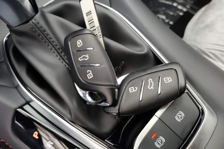 Used MG 5 2025 180 DVVT Global First Edition