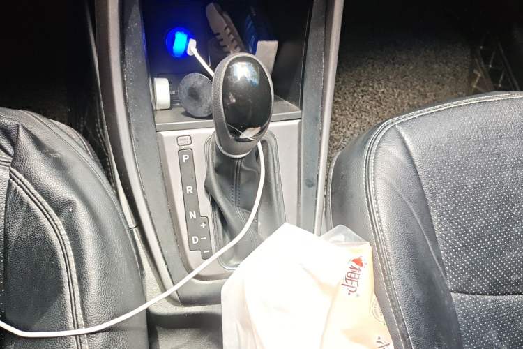 Used Hyundai Elantra (5th Generation / Langdong) 2016 1.6L Automatic Smart Version
