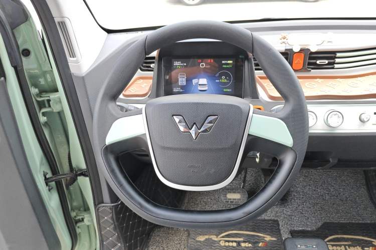 Used Wuling Hongguang MINIEV 2021 Macaron Premium Model – Lithium-NMC