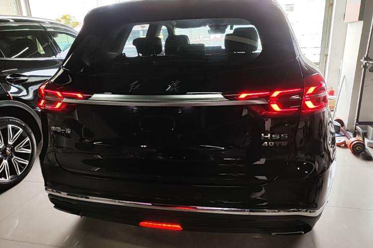 Used Hongqi HS5 2022 Revised Version 2.0T Smart Connect Flagship Edition