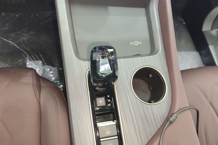 Used JETOUR X90 PRO 2024 1.6T DCT Elite Edition 5 Seats
