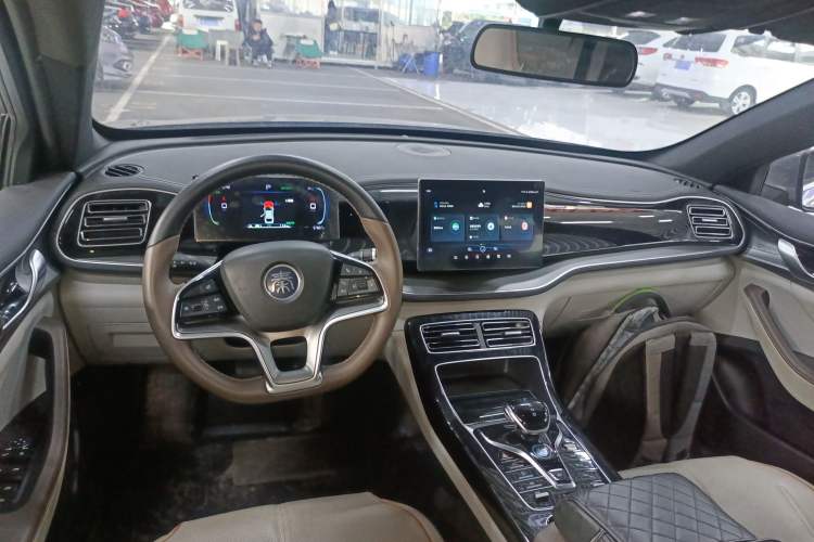 Used BYD Qin PLUS 2023 Champion Edition EV 510KM Leading Model