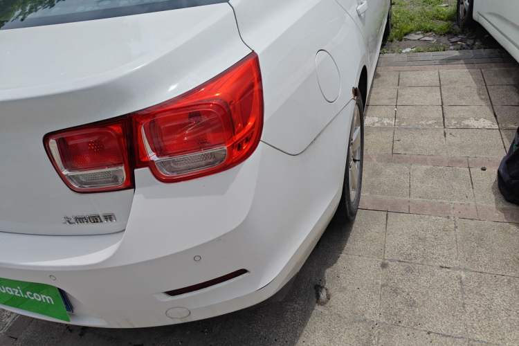 Used Chevrolet Malibu 2014 1.6T Automatic Comfort Edition Right Rear Taillight