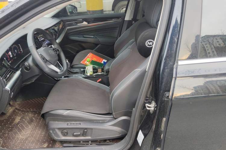 Used Volkswagen Passat 2024 330TSI Elite Edition
