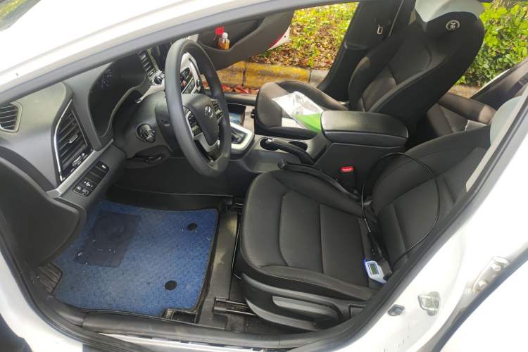 Used Hyundai Elantra (6th Generation / Lingdong) 2016 1.6L Automatic ZhiXuan – Elite Version Driver Seat