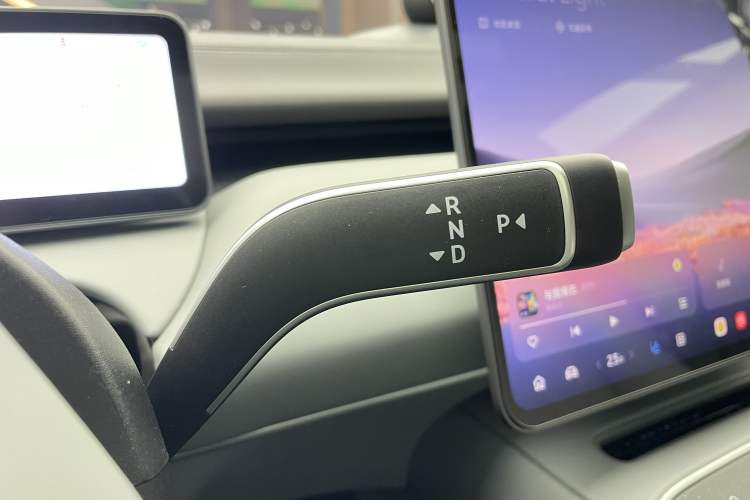 Used Nio ET5T 2025 75 kWh Touring
