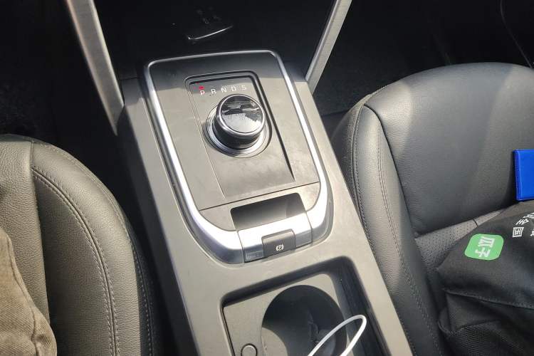 Used Land Rover Discovery Sport 2019 240 PS PURE Edition China VI Standard