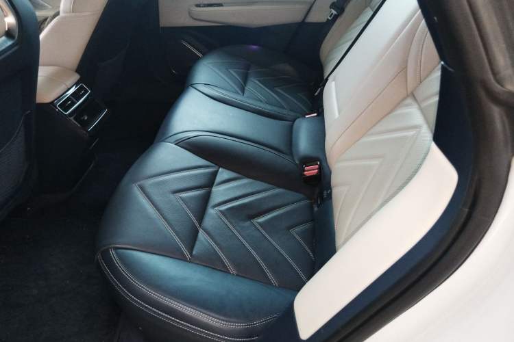 Used Zeekr 001 2022 Long-Range Dual-Motor WE Edition Left Rear Seat