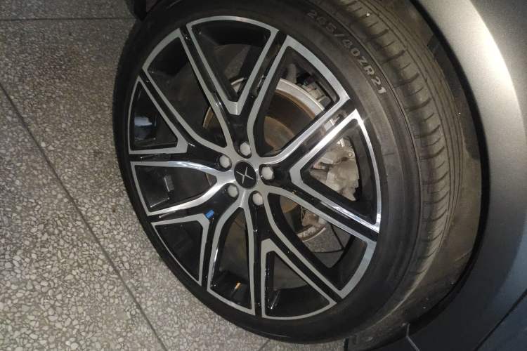 Used Volvo V90 2017 Cross Country T5 AWD Prestige Edition