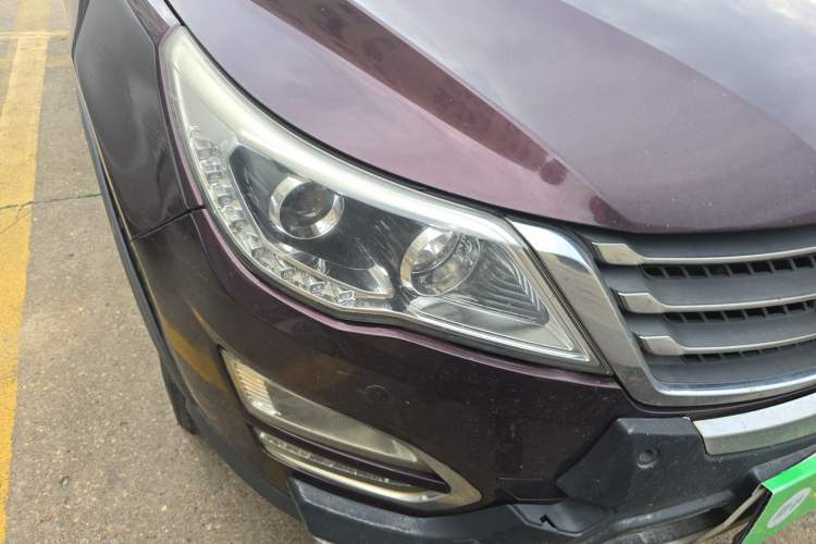 Used Baojun 560 2015 1.8L manual luxury version