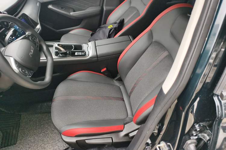 Used Dongfeng Aeolus Yixuan MAX 2024 1.5T Luxury Edition