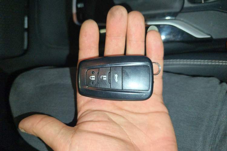 Used Toyota Corolla 2021 1.2T S-CVT Luxury Edition Vehicle Key