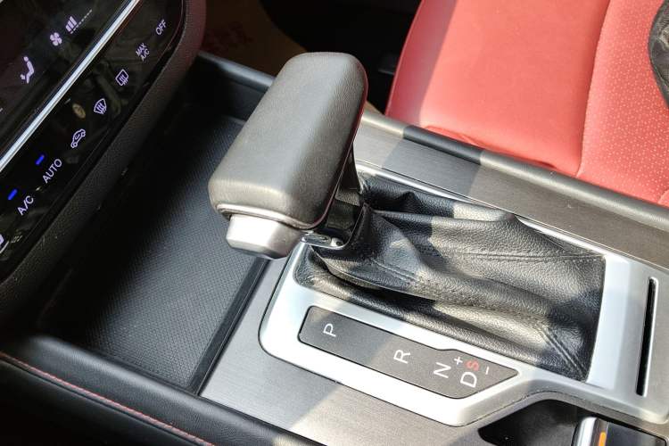 Used CHANGAN CS35PLUS 2019 1.4T DCT Chuanlian Blue Whale Edition
