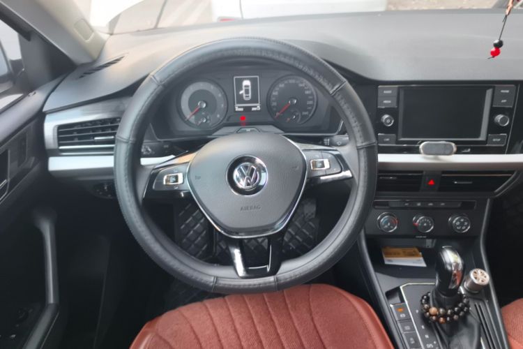 Used Volkswagen Lavida 2019 1.5L Automatic Comfort Edition China VI Standard Steering Wheel