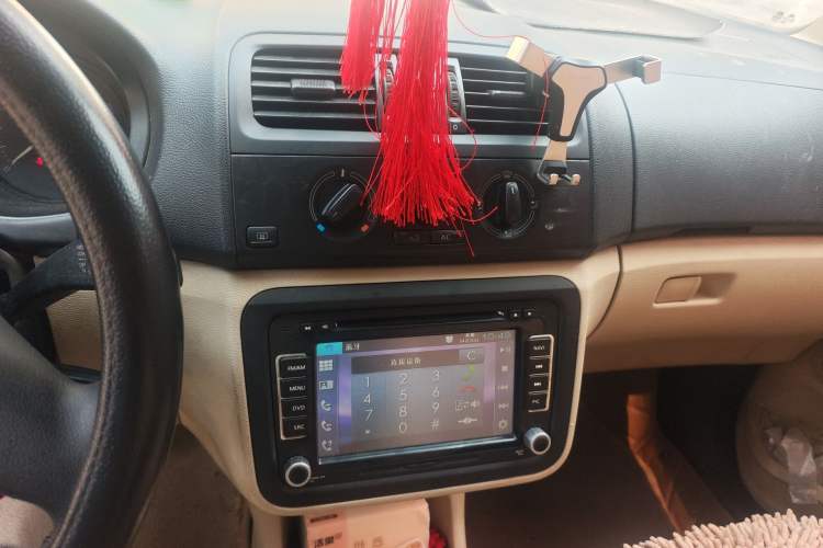 Used Skoda Fabia 2012 1.4L Manual Crystal Edition
