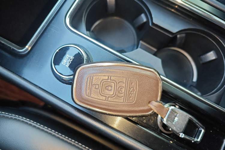 Used Lincoln Corsair 2020 2.0T Two-Wheel Drive Luxury Edition