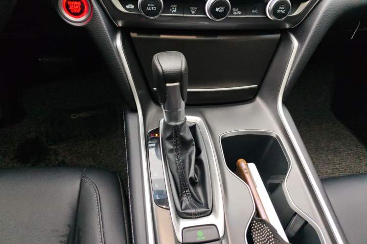 Used Honda Accord 2022 260TURBO Luxury Edition Gear Lever