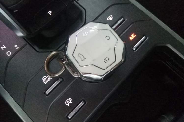 Used JETOUR Traveler 2024 2.0T All-Wheel-Drive CrossPRO Entertainment Edition