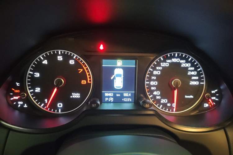 Used Audi Q5 2017 Plus 40 TFSI Comfort Model Instrument Cluster