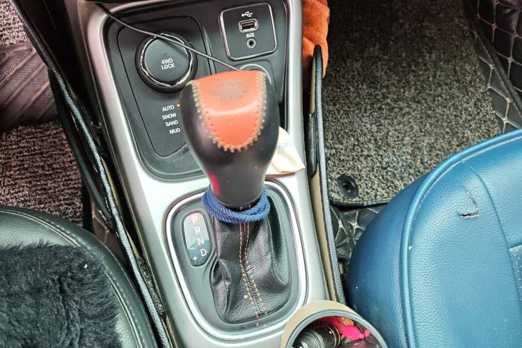 Used Jeep Compass 2017 200T Automatic Family Enjoyment Four-Wheel Drive Edition
