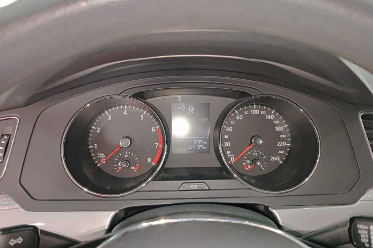 Used Volkswagen Lamando 2015 230TSI DSG Fashion Edition