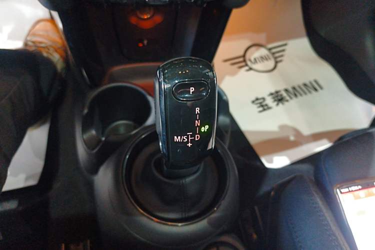 Used MINI MINI 2018 1.5T COOPER Classic Edition
