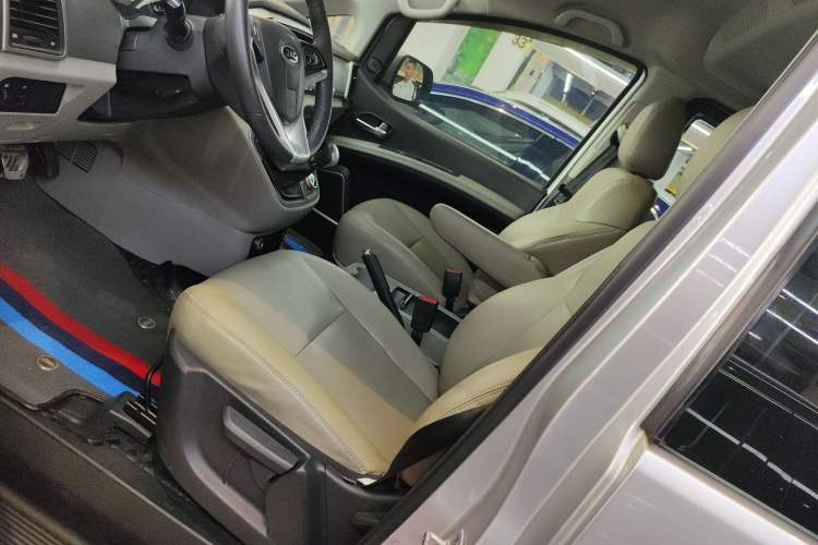 Used JAC Refine M4 2019 Business Series 2.0L Manual - China VI Standard
