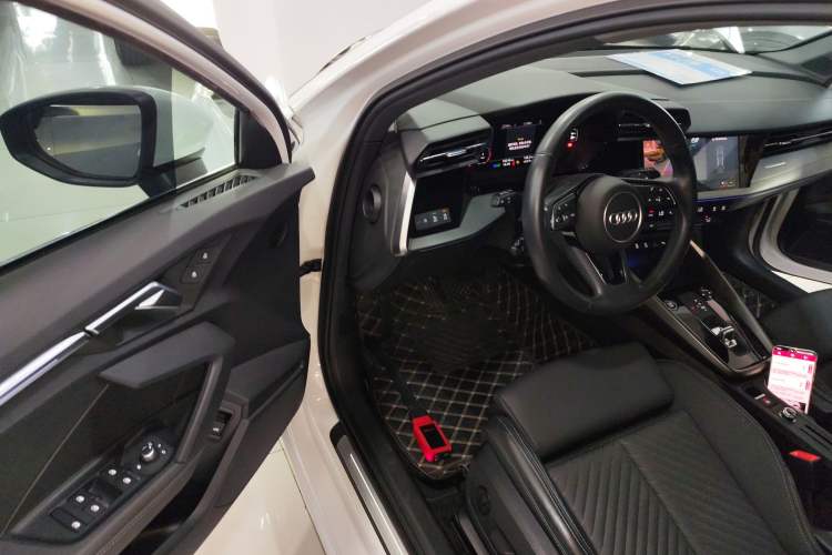 Used Audi A3 2023 Restyled Sportback 35 TFSI Fashionable and Elegant Version
