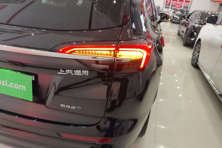 Used Buick Envision 2023 Encore Plus 652T Five-Seat Luxury Model
