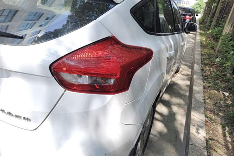 Used Ford Focus 2015 Hatchback 1.6L Automatic Comfort Model