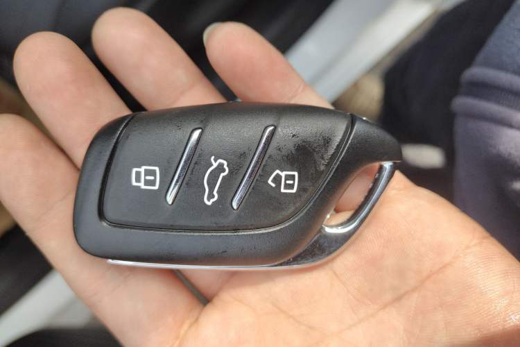 Used Roewe i5 2026 Model 1.5L CVT Luxury Version