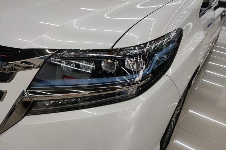 Used Honda Elysion 2019 2.0L Hybrid Luxury Edition