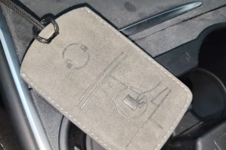 Used Tesla Model 3 2022 Rear-Wheel-Drive Version Vehicle Key